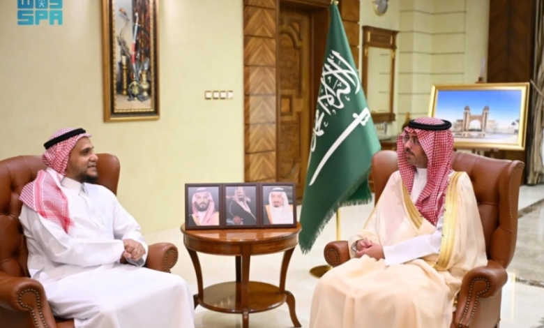 استقبال متميز من محافظ جدة لأعضاء جمعية ساند الخيرية لمرضى سرطان الأطفال