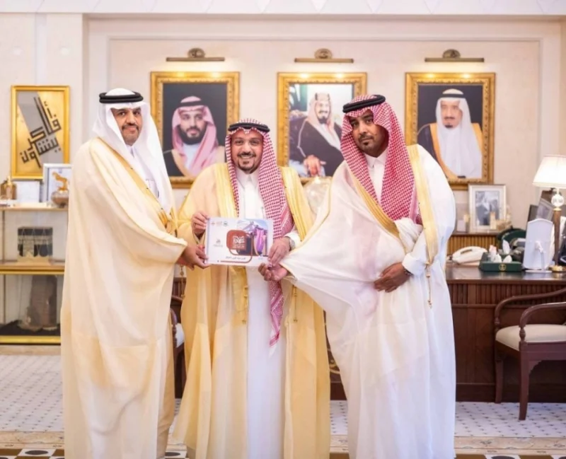 استقبال محافظ ضرية من أمير القصيم