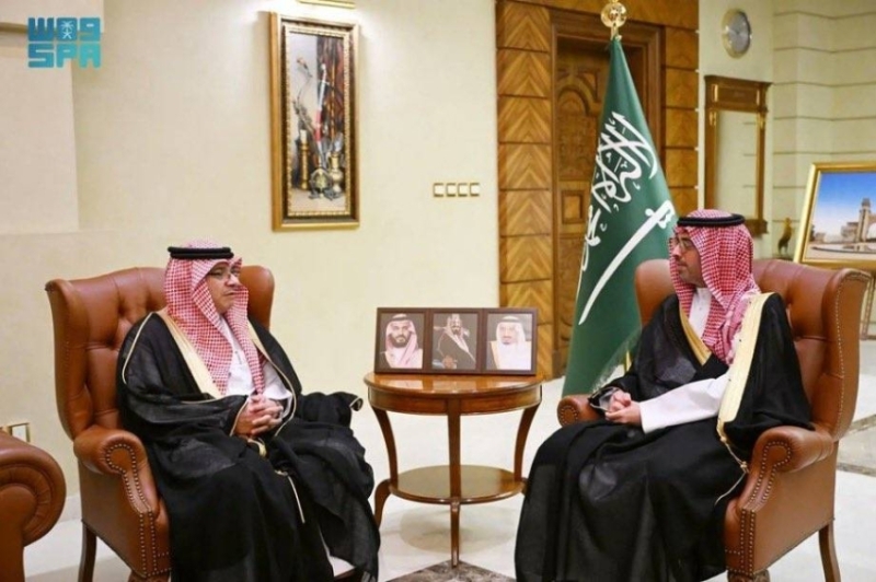 استقبال مُحافظ جدة لرئيس الاستراتيجية والشراكات في صندوق البيئة