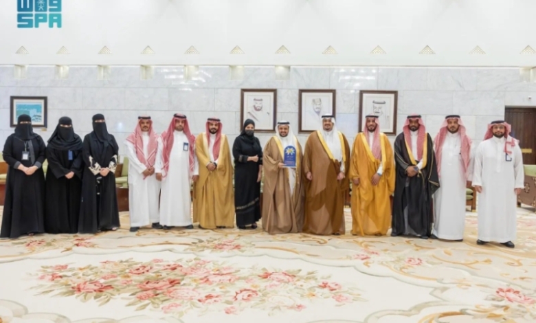 استقبال نائب أمير الرياض لمدير فرع وزارة الموارد البشرية والتنمية الاجتماعية