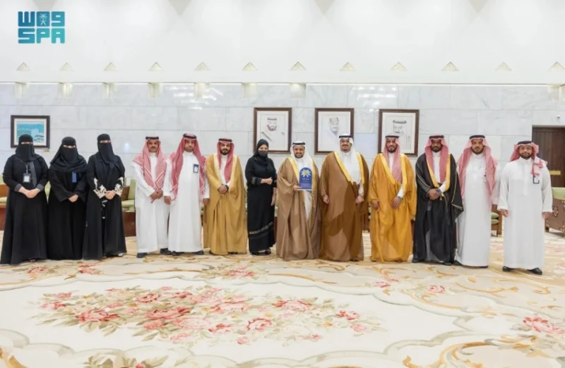 استقبال نائب أمير الرياض لمدير فرع وزارة الموارد البشرية والتنمية الاجتماعية