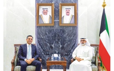 استقبال نائب وزير الخارجية للقائم بالأعمال اللبناني