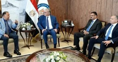 استقبال وزير البترول لرئيس غرفة الصناعات الكيماوية لبحث تعزيز التعاون
