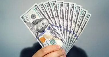 استقرار سعر الدولار اليوم بعد انخفاض 14 قرشًا الأسبوع الماضي 5-7-2025