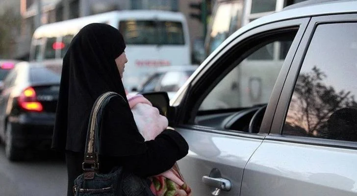 استمرار ظاهرة التسول.. 10 متسولين يومياً في 2025 وفقا لأرقام رسمية