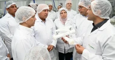 افتتاح جديد: وزير الصناعة يدشن خط إنتاج مرشحات الغسيل الكلوي ومصنع المحاليل