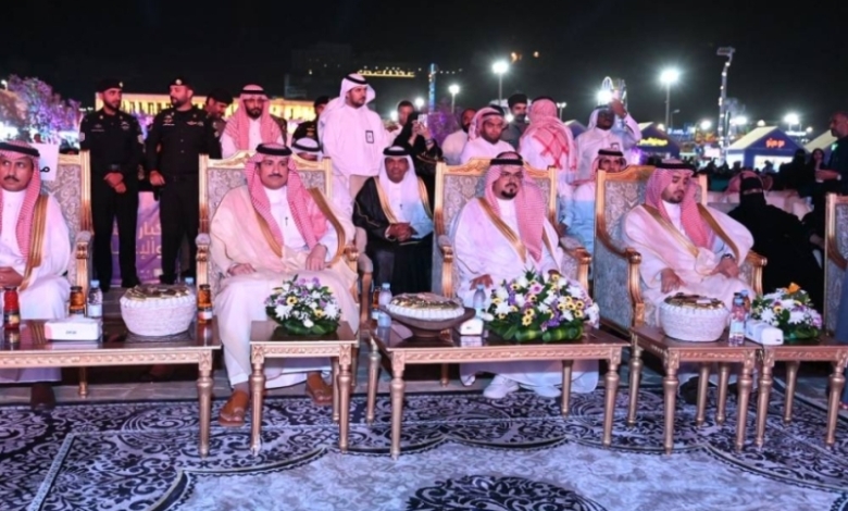 افتتح أمين الباحة مهرجان واجهة بلجرشي للتسوق والترفيه