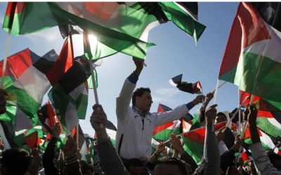 الأردن يهنئ فرنسا بقرار الاعتراف بالدولة الفلسطينية  
اعتراف فرنسا بالدولة الفلسطينية يحظى بتأييد الأردن  
الأردن يشيد بإعلان ماكرون حول الدولة الفلسطينية  
قرار ماكرون بشأن فلسطين يحظى بدعم أردني