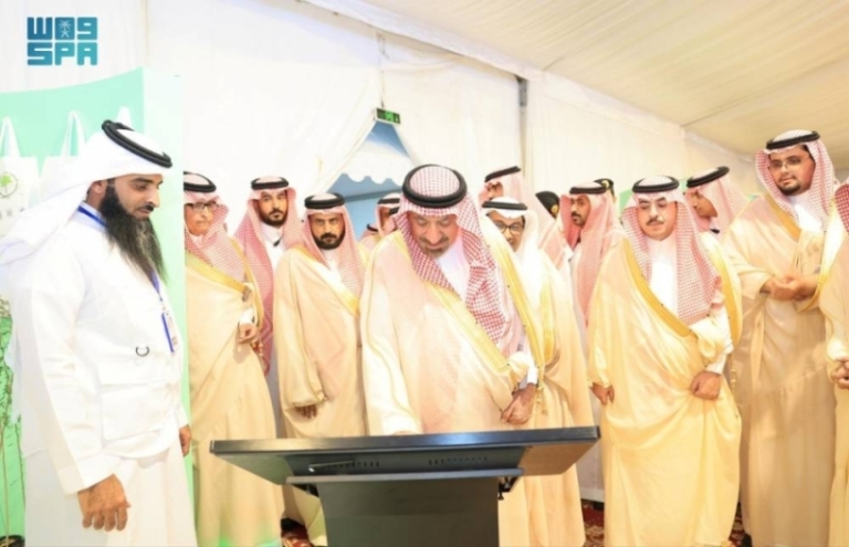 الأمير جلوي بن عبدالعزيز يفتتح فعاليات صيف نجران في محافظة بدر الجنوب.