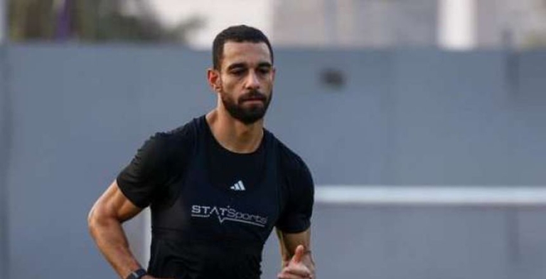 الأهلي يتخذ قرارًا بشأن عمرو السولية الذي يقترب من الانتقال إلى نادٍ جديد في الدوري المصري