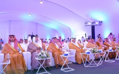 الجاسر يدشن مشروع الممر اللوجستي الرابط بين ميناء جدة الإسلامي والخمرة.