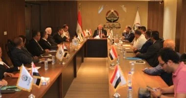 حزب الجبهة الوطنية يستعرض الرموز الانتخابية لمرشحيه