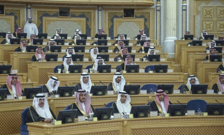 الشورى يدعو لاستقطاب رؤوس الأموال السعودية من الخارج