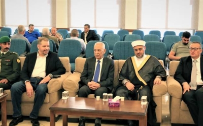 العيسوي يتقدم بالتعزية في وفاة نقيب الصحفيين الأسبق سيف الشريف نيابة عن الملك وولي العهد