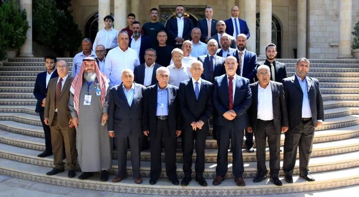 القيادة الهاشمية تعبر بالأردن نحو المستقبل خلال لقاء العيسوي بوفد بيت فجار