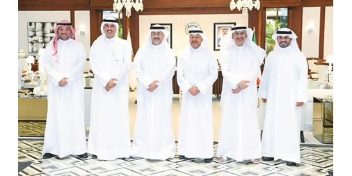 المحافظون يستعرضون تعزيز التعاون وتطوير الخدمات والمرافق العامة
