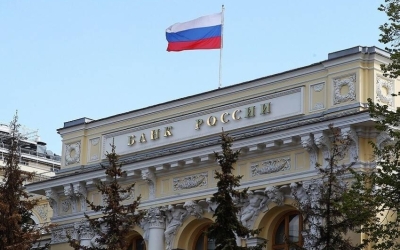 المركزي الروسي يرفع سعر صرف الدولار واليوان ويخفض من قيمة اليورو بشكل ملحوظ.