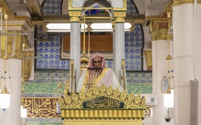 النميمة تضرّ الإخاء وتفرق الجماعة وفقاً لآل الشيخ