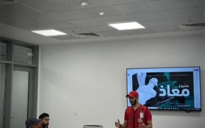 الهلال الأحمر يطور مشروع "معاذ" في مكة بفتح 52 منشأة وتدريب 1288 موظفاً