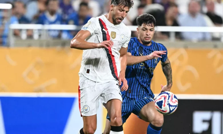 الهلال يترك بصمته بفوز مثير على مانشستر سيتي: هدفان رائعان !