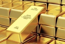 انخفاض أسعار الذهب مع ترقب المستثمرين لتطورات جديدة بشأن الرسوم الجمركية المرتقبة.