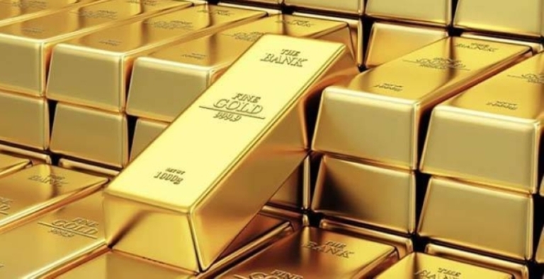 انخفاض أسعار الذهب مع ترقب المستثمرين لتطورات جديدة بشأن الرسوم الجمركية المرتقبة.