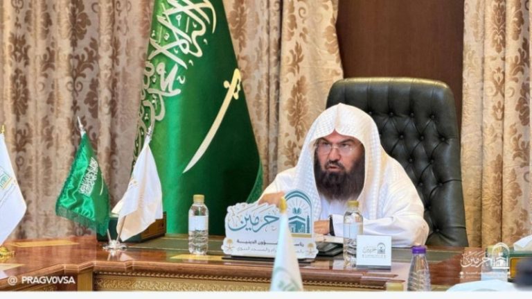 انطلاق المجلس الأول لحلقات القرآن الكريم والمتون العلمية بالمسجد النبوي