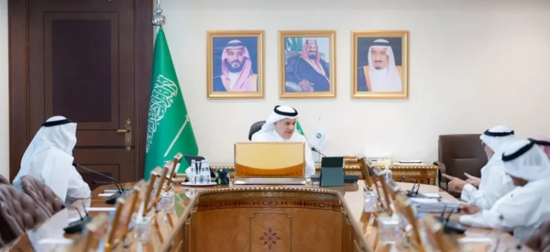 بحث وزير "البيئة" مع أمين مبادرة الشرق الأوسط الأخضر أبرز منجزات المبادرة