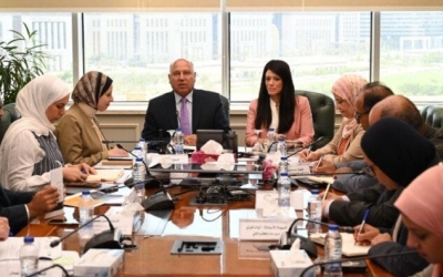 بحث وزيرا الصناعة والتخطيط جاهزية التعامل مع آلية تعديل حدود الكربون CBAM