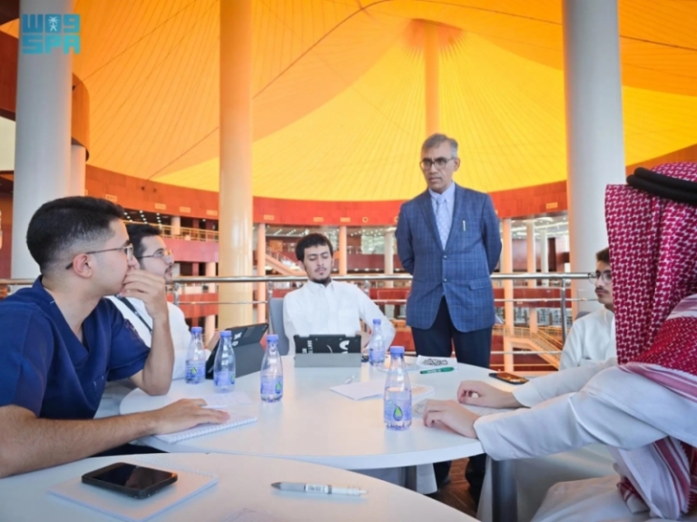 برامج تدريبية جديدة من جامعة الملك خالد لصيف 2025