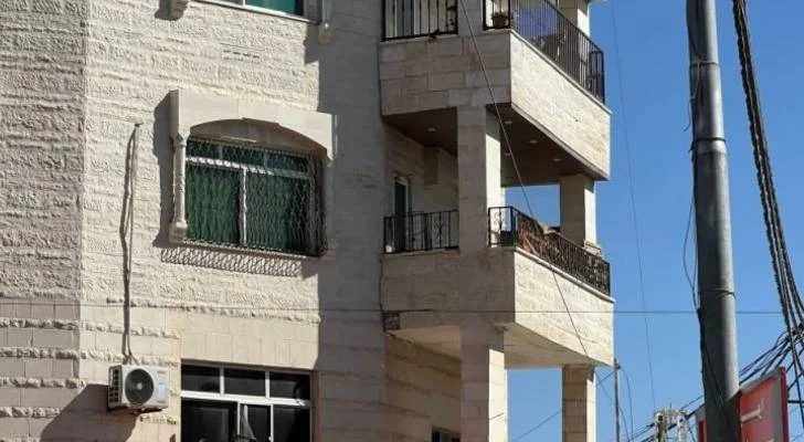 تحذير: خلل محتمل في الأعمدة الوسطية يهدد سلامة عمارة إربد