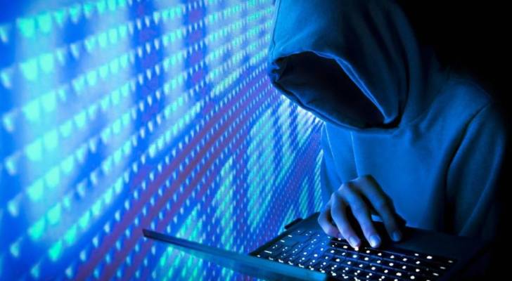 تحذيرات جديدة من الجرائم الإلكترونية بشأن حسابات وهمية تستغل الذكاء الاصطناعي للاحتيال
