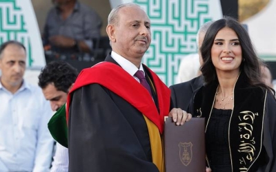 تخريج الفوج الستين في الجامعة الأردنية مع 859 طالبًا وطالبة من كلية الأعمال