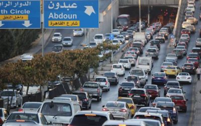 تعطل مركبة يؤثر على حركة المرور أعلى جسر عبدون المعلق