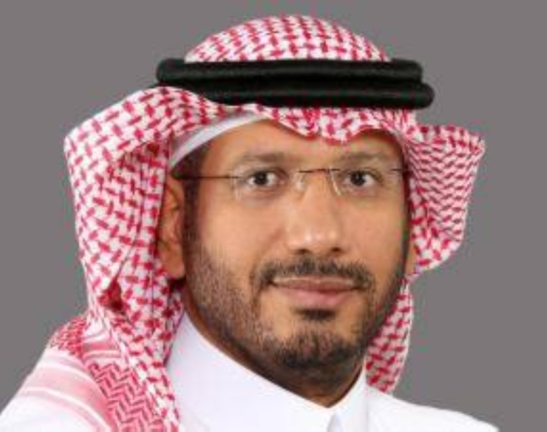 تعيين الفياض مستشارًا بالديوان الملكي بأمر ملكي