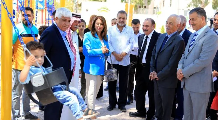 تفقد رئيس الديوان الملكي مشاريع المبادرات الملكية في البلقاء
