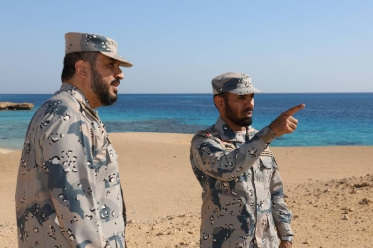 تفقد مدير حرس الحدود القطاعات والوحدات البريّة والبحريّة في منطقة تبوك