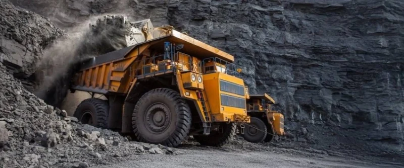 توجيه 148 إنذاراً ضد المواقع التعدينية التي تخالف القوانين واللوائح المعمول بها.