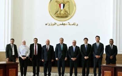 توقيع عقد تطوير أرض صناعية بالسخنة بحضور رئيس الوزراء