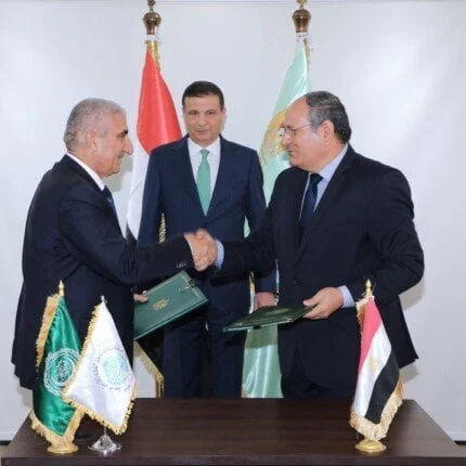 توقيع مشروعات جديدة لتعزيز الأمن الغذائي في مصر بين الزراعة واكساد