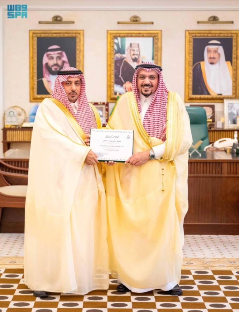 جهود لجان العفو تجذب إشادة أمير القصيم للنظر في 7003 قضايا