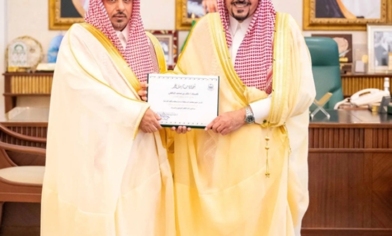 جهود لجان العفو تجذب إشادة أمير القصيم للنظر في 7003 قضايا