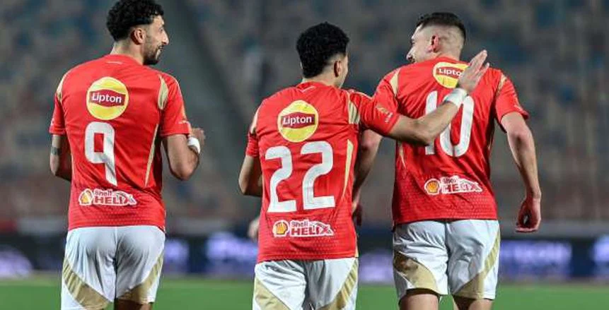 5 قنابل موقوتة تهدد أحلام الأهلي في الموسم الجديد