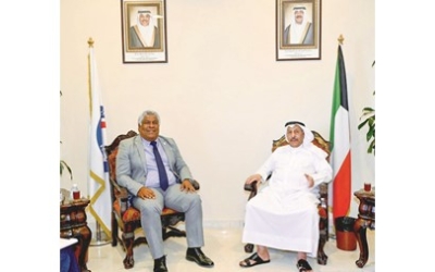 «دور كويتي متميز في إغاثة المتضررين من الحروب»