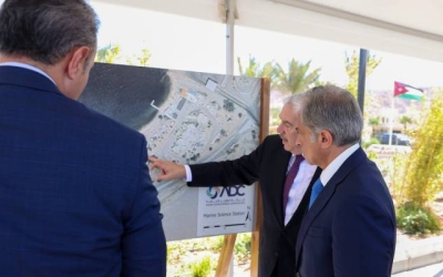 رئيس الوزراء يزور مشروع المركز الدولي لمحمية العقبة البحرية  
تفقد رئيس الوزراء خطط العمل بمشروع المركز الدولي لمحمية العقبة البحرية  
زيارة رئيس الوزراء تراقب تقدم مشروع المركز الدولي لمحمية العقبة البحرية  
رئيس الوزراء يتابع تقدم العمل في مشروع المركز الدولي لمحمية العقبة البحرية  
جولة رئيس الوزراء لمتابعة سير العمل في المركز الدولي لمحمية العقبة البحرية