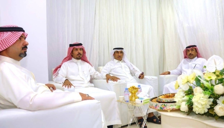رئيس بلدية الخفجي يفتتح مركز تقييم واختبار العاملين في منشآت الغذاء والصحة العامة.