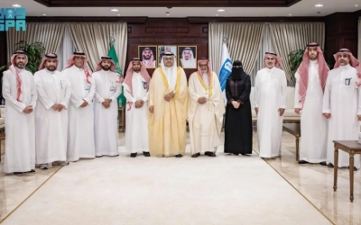 رئيس جامعة الملك سعود يطلق مقرري الحاسب والذكاء الاصطناعي بعمادة "الأولى المشتركة"