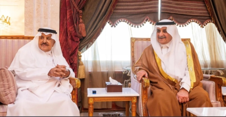 زيارة أمير تبوك للشيخ أحمد الخريصي في منزله
