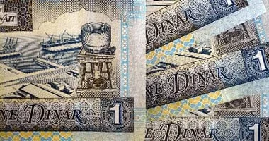 سعر الدينار الكويتي اليوم 7 يوليو 2025 يشهد ارتفاعاً في ختام التعاملات