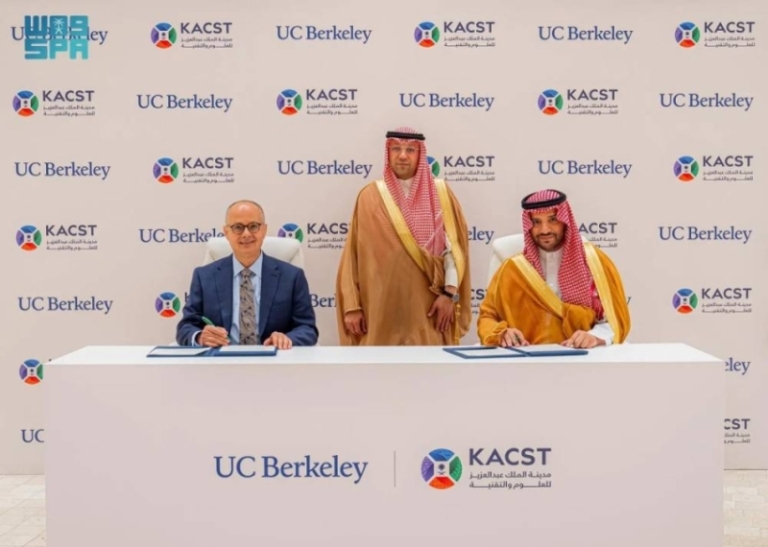شراكة سعودية أمريكية في كاكست تعزز الابتكار بالمواد المتقدمة والذكاء الاصطناعي والتقنيات المستقبلية